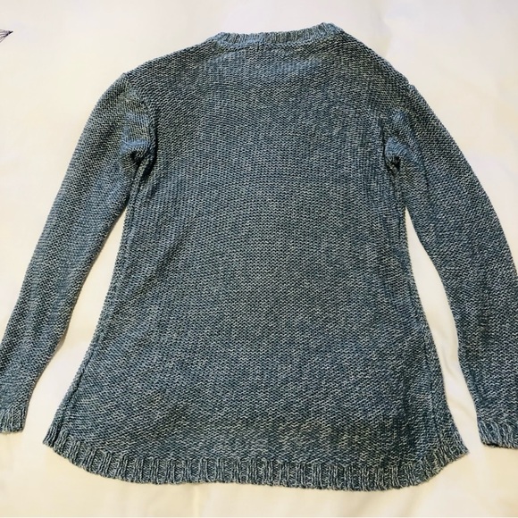 💜3/$30 XS Pullover Sweater with Lacing - Picture 6 of 7